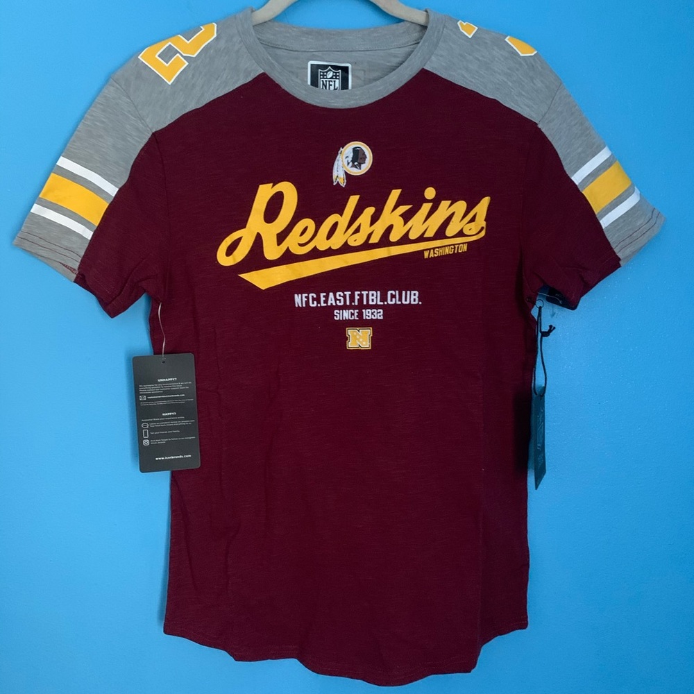 NFL Apparel Women’s Washington Redskins T-Shirt S